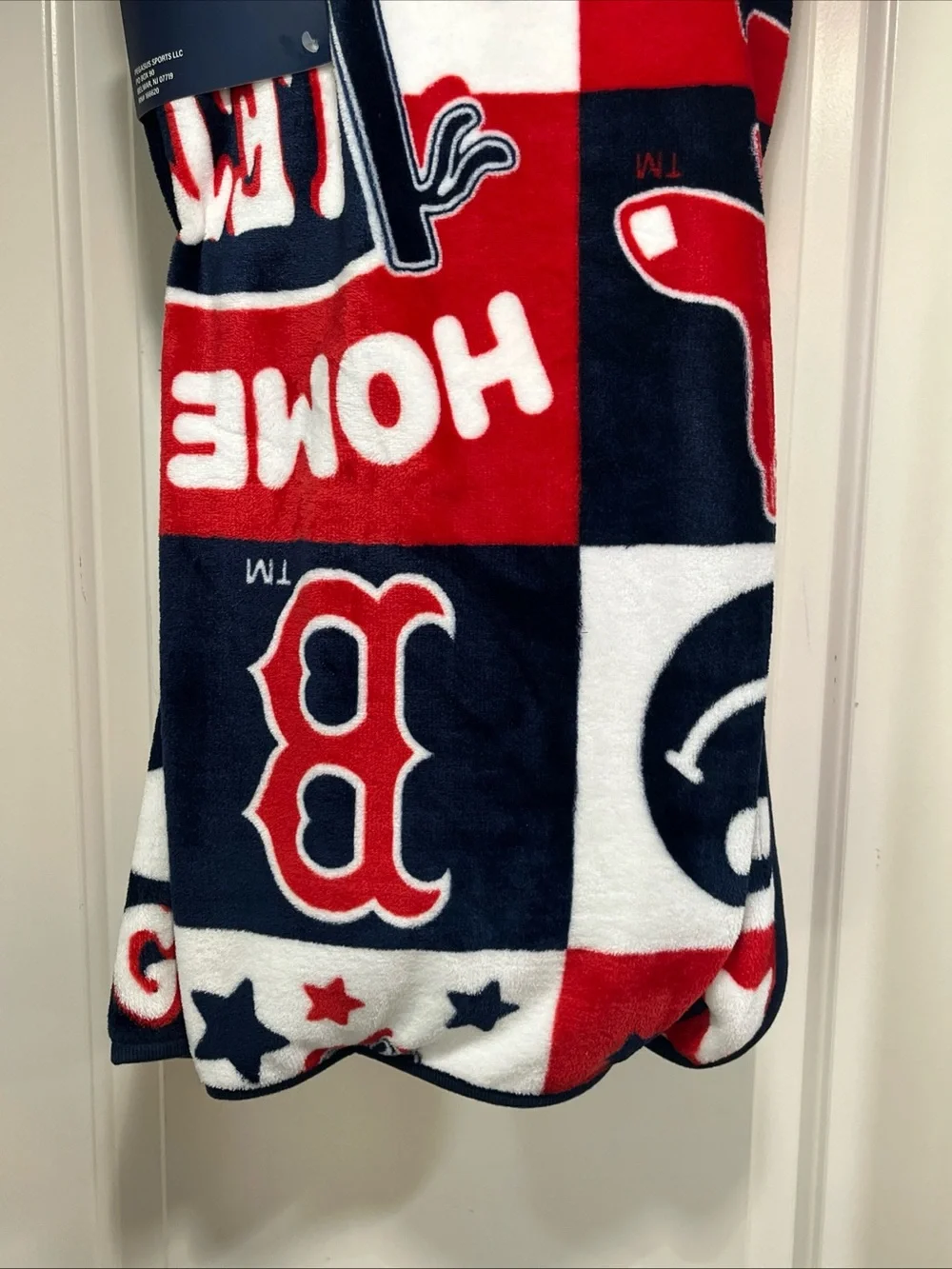Boston Red Sox Super Soft Plush Blanket Youth 50 X 60 Throw Fleece New SEALED